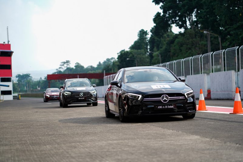 Beberapa model Mercedes-AMG sedang menunggu line up