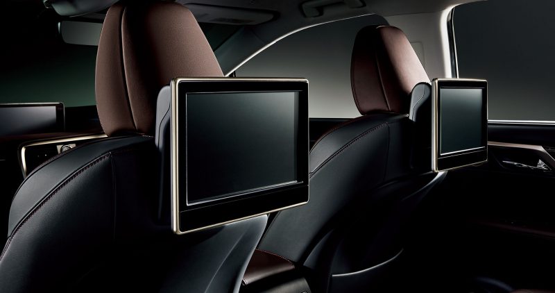 Aplikasi rear seat entertainment untuk berkendara
